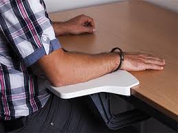 REPOSABRAZOS UNIVERSAL JUMBOREST